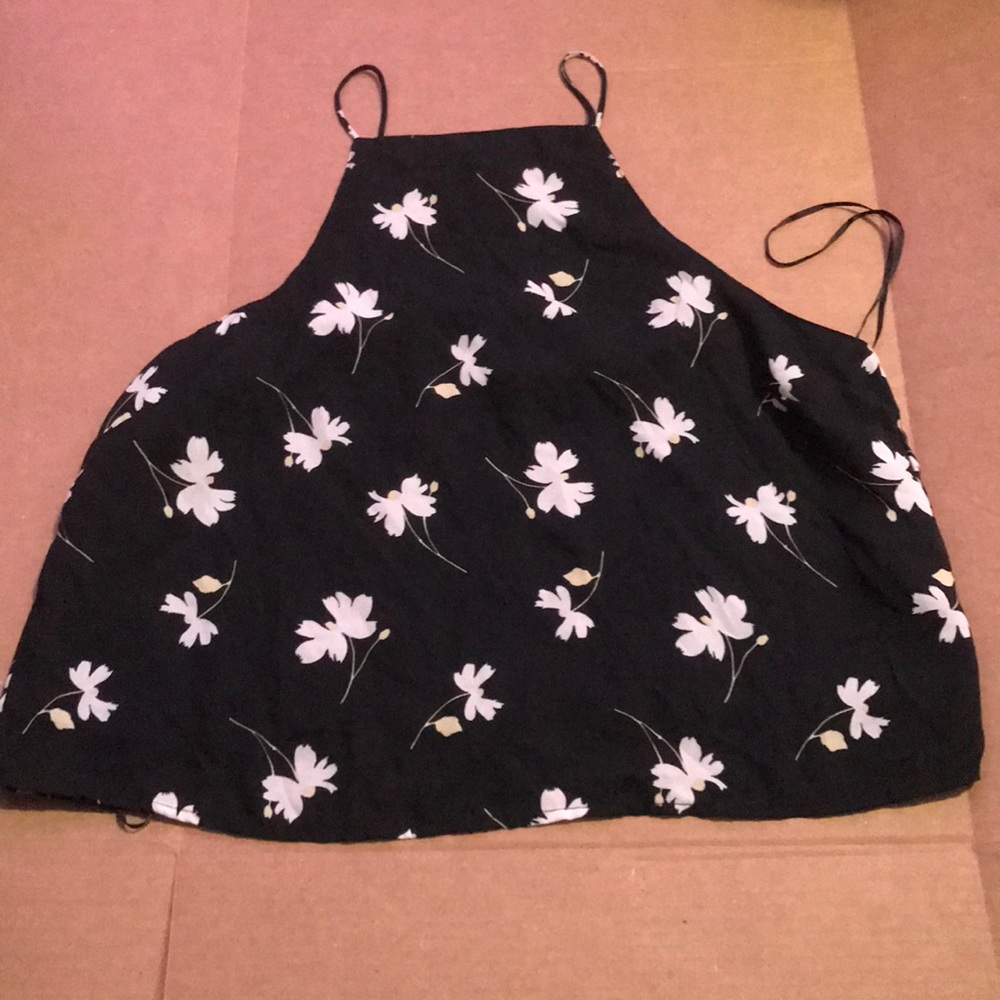 Floral shirt size large